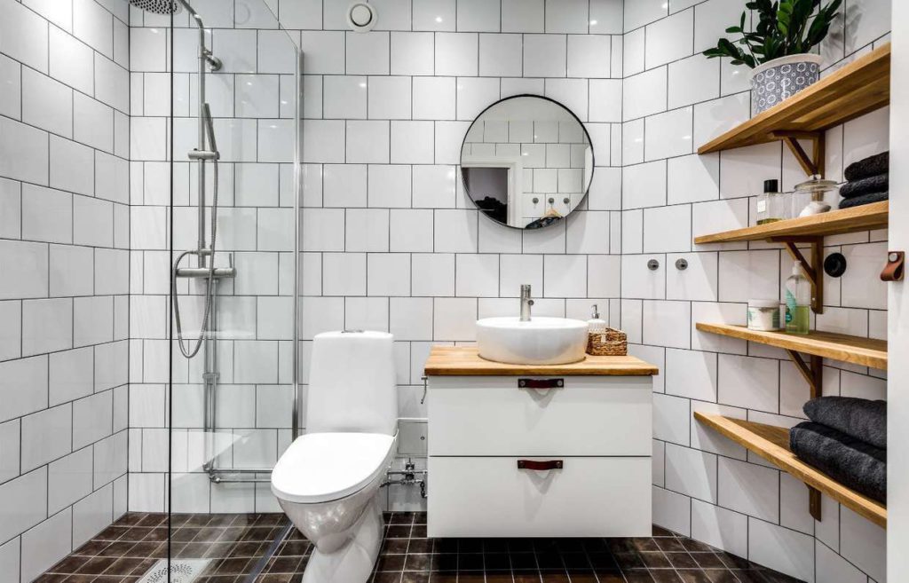 дизайн ванной комнаты с туалетом сканди стиль